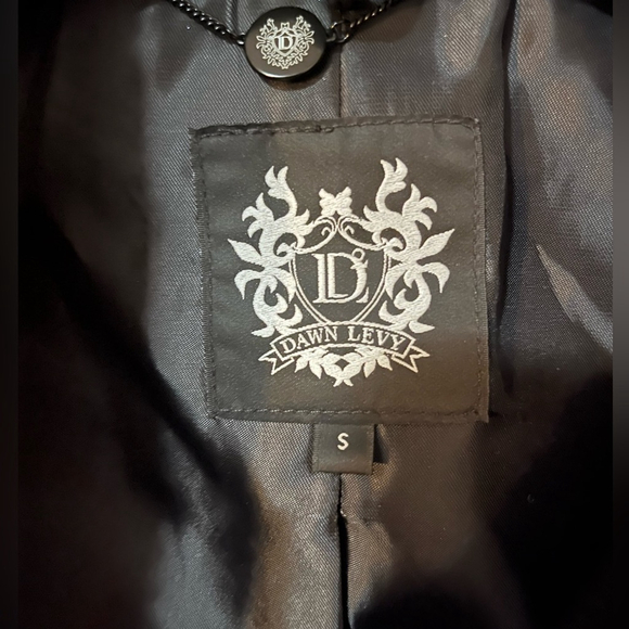 Dawn Levy Adelaide Black Short Boucle Coat. Size S - Picture 5 of 8